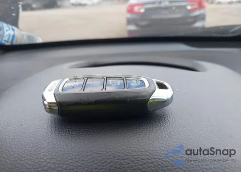 2019 Hyundai Kona Ultimate z USA, uszkodzony, nr VIN KM8K53A55KU192898